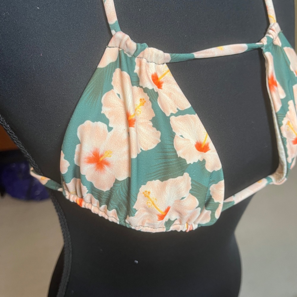 Acacia Swimwear Mahalo Green Hibiscus Floral Tassel Bikini Top Sz S